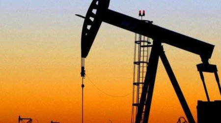 Азербайджанская нефть продолжает падать в цене