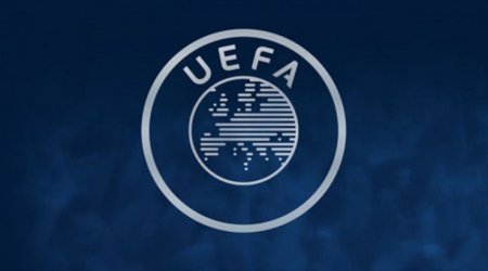 УЕФА оштрафовал «Арсенал» за инцидент в матче с «Карабахом»