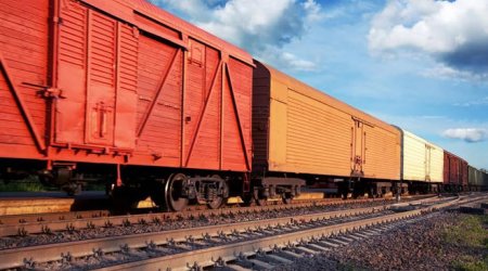 Azerbaijan plans to increase rail freight turnover 