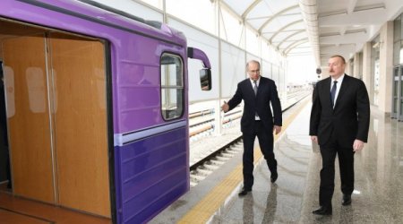 President Ilham Aliyev at Baku metro - PHOTO