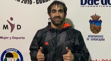 Травма не помешала Рафаэлю пробиться в финал ЧЕ - ФОТО