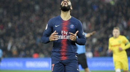 Форвард «ПСЖ» стал автором «промаха века» - ВИДЕО