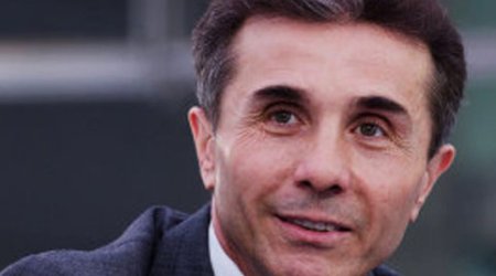 “Saakaşvili qorxaqdır, Gürcüstana qayıtsa, həbs olunacağını bilir”