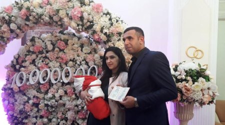 10 milyonuncu Azərbaycan vətəndaşına doğum haqqında şəhadətnamə təqdim olundu