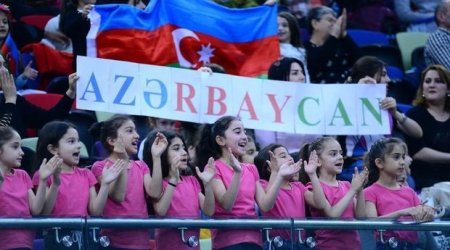 Эмоциональное исполнение гимна азербайджанскими спортсменками - ВИДЕО