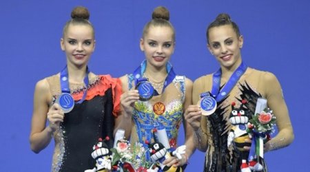 Лучшие гимнастки мира заговорили по-азербайджански - ВИДЕО 