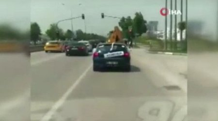 Gəlin maşını sandılar - Üzərindəki yazını oxuyanda şok oldular - VİDEO