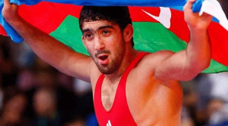 Toğrul Əsgərov güləşə qayıtdı