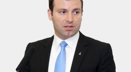 Эльхан Мамедов избран главой комитета в УЕФА