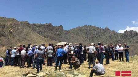 Əbülfəz Elçibəyin həyat yoldaşı dəfn edilib