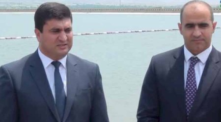 Azərbaycanda nazir, icra başçısı çimərlikdə  -VİDEO