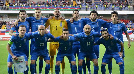 Əməkdar artistlərdən milli komandamıza ağır tənqid - Video