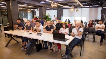 Bakcell və INNOLAND birgə İnkubasiya Proqramının iştirakçılarını seçdi