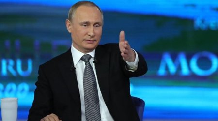 Canlı yayımda ŞOK: Putin kiber hücuma məruz qaldı