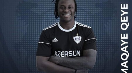 “Qarabağ” fransalı hücumçu ilə 2 illik müqavilə imzalayıb