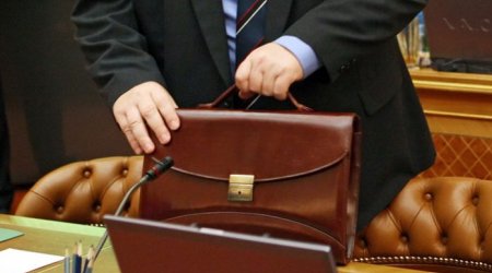 Yeni baş nazir bu şəxs ola bilər - FOTO