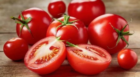 Tomatoes decrease in price in Azerbaijan