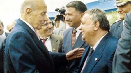 Heydər Əliyevin yaxın dostu vəfat etdi