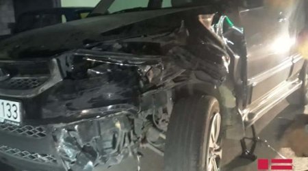 Xalq artisti Bakıda qəzaya düşdü - FOTOLAR