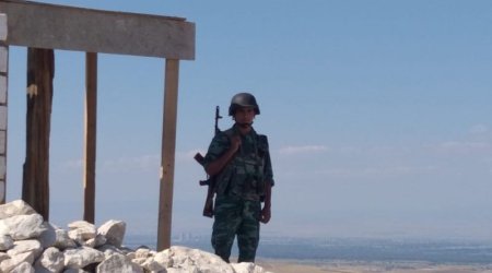 Azərbaycan sərhədçiləri hücuma keçdi - Düşmən mövqeləri nəzarətə götürüldü - FOTO