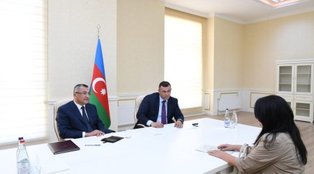 Dövlət Komitəsinin sədri və sədr müavinləri bölgələrdə vətəndaşları qəbul ediblər