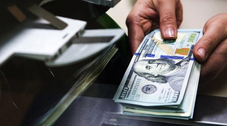 SOFAZ increases sale of foreign currency to Azerbaijani banks 