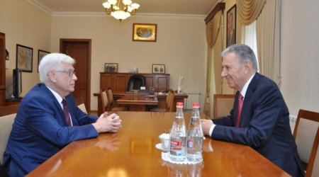 Baş nazirin müavini Rusiya səfirini qəbul edib