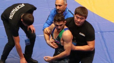 Hacı Əliyevin davasından yeni görüntü: 8 nəfər saxlaya bilmədi - VİDEO