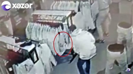 Xırdalanda mağazadan pul tapa bilməyən oğrular görün nə etdi - VİDEO