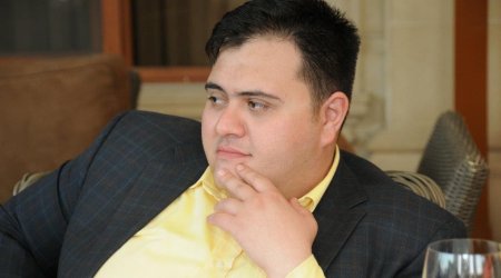 Elçin Əlibəyli Əli Kərimlini tənqid etdiyinə görə döyüldü - FOTO