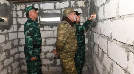 DSX rəisi və hərbi prokuror düşmənlə sərhədə gediblər