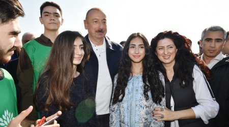 Prezident gənc oğlanın xahişinə belə cavab verdi - VİDEO