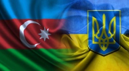 Азербайджан и Украина рассматривают возможность либерализации авиаперевозок