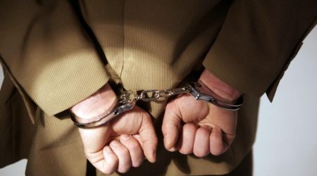 Baş Prokurorluq vəzifəli şəxsin qanunsuz əməlləri barədə məlumat yaydı