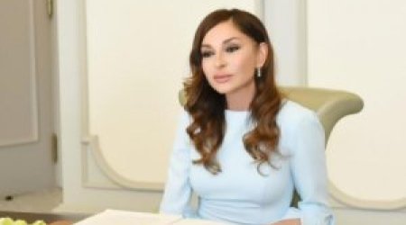 Mehriban Əliyeva İlham Əliyevi ad günü münasibətilə təbrik edib