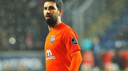 Arda Turan keçmiş klubuna qayıdır