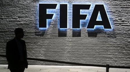 ФИФА намерена изменить трактовку правила положения 