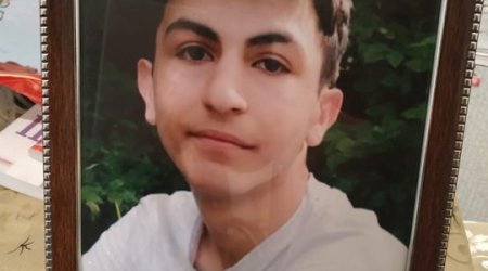 Bakıda X sinif şagirdi intihar etdi - FOTO