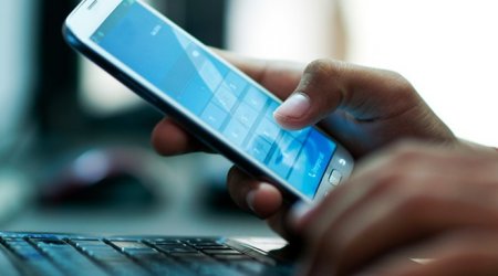 Telefon ustasının kompüterindən çıxan şəkillər camaatı küçələrə çıxardı: Öldürməyə hazırdırlar... - VİDEO