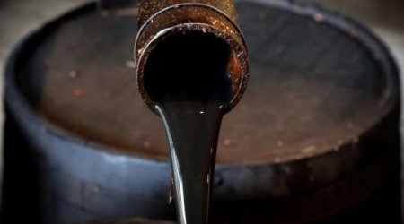 Азербайджанская нефть подешевела