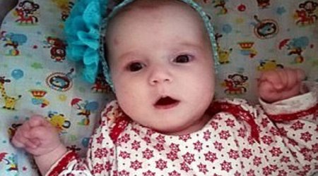 Ana dostu ilə birləşib 8 aylıq qızının BAŞINI KƏSDİ — FOTOLAR