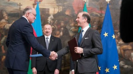 SOCAR və “Snam” arasında saziş imzalandı