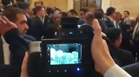 Prezidenti koronavirusdan belə qoruyurlar - VİDEO