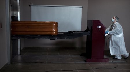 İtaliyadan ŞOK xəbər: Ölü sayı 14 minə çatdı,meyitlərin yandırılması görüntüsü yayıldı (18+ VİDEO)