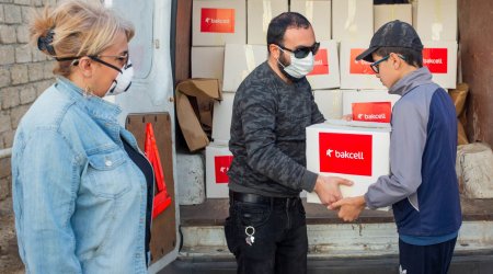 Bakcell Binədə yaşayan aztəminatlı ailələrə ərzaq yardımı edib  - FOTOLAR