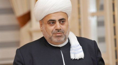 Allahşükür Paşazadə İrana qarşı sanksiyaların dayandırılması üçün Trampa müraciət etdi