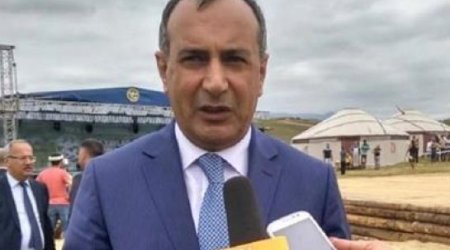 Gədəbəy icra hakimiyyətində DOST MMC alveri və vəzifə təyinatları - FOTOFAKT