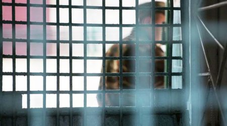 Azərbaycan 19 məhbusu İrana təhvil verdi