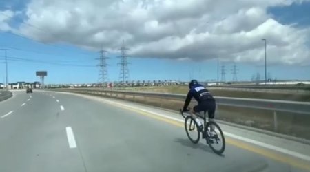 Azərbaycanda nazir 200 kilometri velosipedlə dayanmadan 7 saata qət etdi - VİDEO