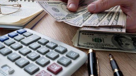 Инвестиции в экономику Азербайджана сократились на 2,7%